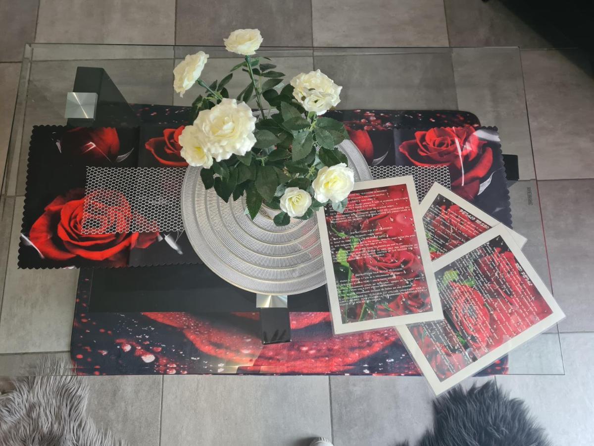 Petalo Rosso Apartment Pegognaga ภายนอก รูปภาพ